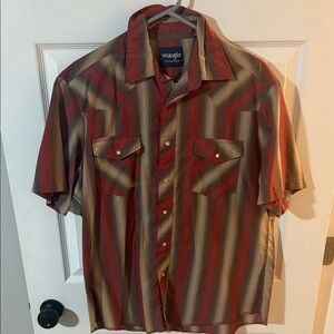 Wrangler Men's Multicolor Striped Button Down Pearlsnap